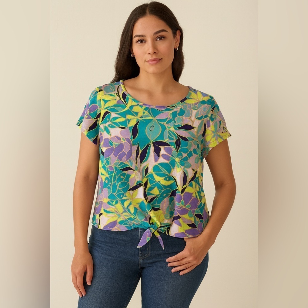 Stella + Ginger Floral Multicolor Women's Back Lace Detail  Top.   Size-X-Large